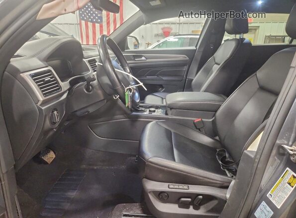 1V2ME2CA7LC208834 2020 VOLKSWAGEN ATLAS Gray Вид салону спереду