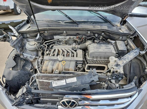 1V2ME2CA7LC209157 2020 VOLKSWAGEN ATLAS Silver Vista del compartimento del motor