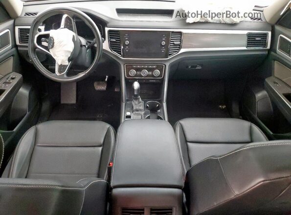 1V2WR2CA4NC561824 2022 VOLKSWAGEN ATLAS Silver Вид панелі приладів