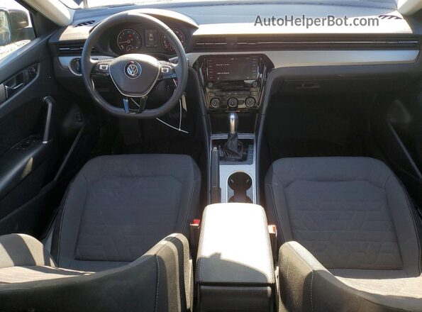 1VWAA7A33MC004452 2021 VOLKSWAGEN PASSAT Black Dashboard view