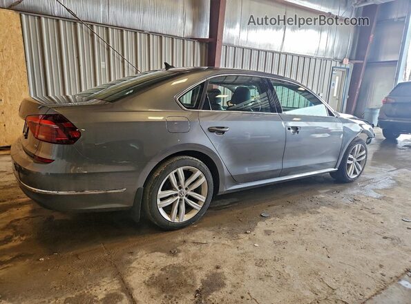 1VWBA7A39JC000681 2018 VOLKSWAGEN PASSAT Gray Trasero derecho