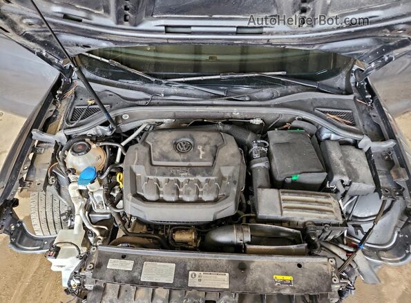 1VWBA7A39JC000681 2018 VOLKSWAGEN PASSAT Gray Vista interior trasera