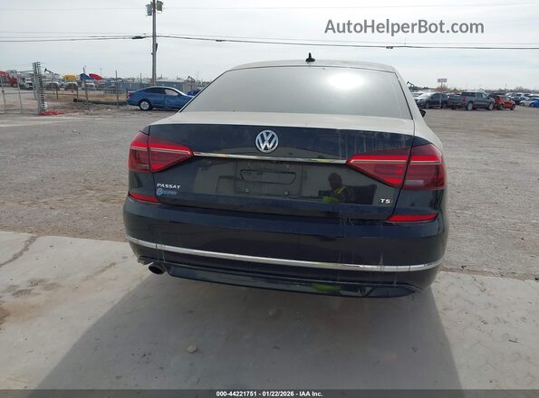 1VWDT7A31HC028634 2017 VOLKSWAGEN PASSAT Black 