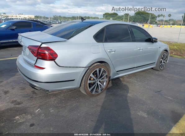 1VWJM7A32JC051183 2018 VOLKSWAGEN PASSAT Silver Tył prawy