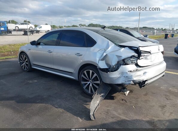 1VWJM7A32JC051183 2018 VOLKSWAGEN PASSAT Silver Tył lewy