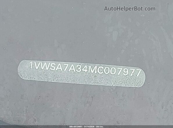 1VWSA7A34MC007977 2021 VOLKSWAGEN PASSAT Silver Вид підкапотного простору
