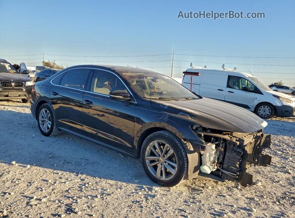 1VWWA7A39LC011815 2020 VOLKSWAGEN PASSAT Черный Передняя правая четверть