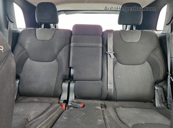 1C4PJLCBXHW517132 2017 JEEP GRAND CHER Gray Widok wnętrza z tyłu