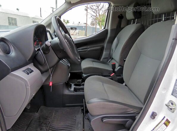 3N6CM0KN0MK692413 2021 NISSAN NV200 White 