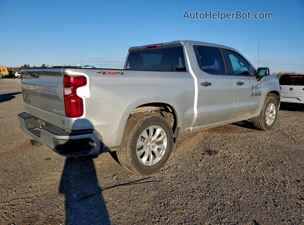 3GCPDBEK1NG504603 2022 CHEVROLET ALL MODELS Silver Przód prawy