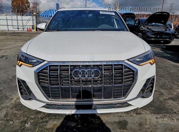 WA1EECF36N1138521 2022 AUDI Q3 White Widok z tyłu