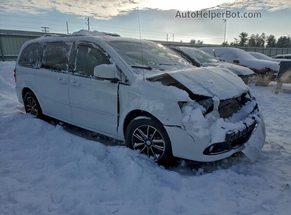 2C4RDGCG7HR784577 2017 DODGE CARAVAN White Vista frontal