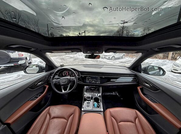WA1EVAF19LD025211 2020 AUDI Q8 Gray Vista del cuadro de instrumentos