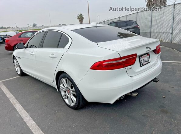 SAJAR4FX7KCP52805 2019 JAGUAR XF White Передня права чверть