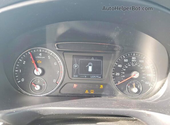5XYPG4A36HG235745 2017 KIA SORENTO White 