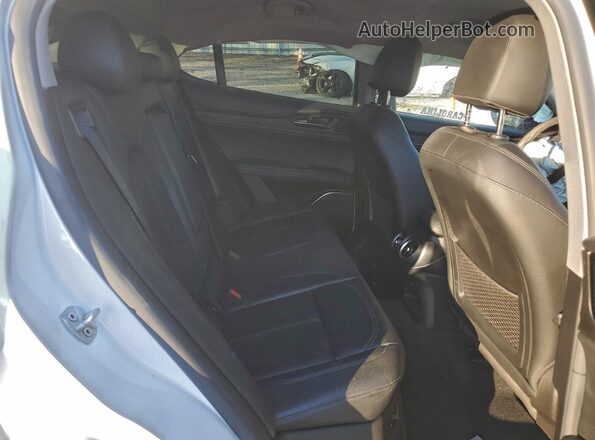 ZASPAJAN3M7D13513 2021 ALFA ROMEO STELVIO White Vista interior trasera