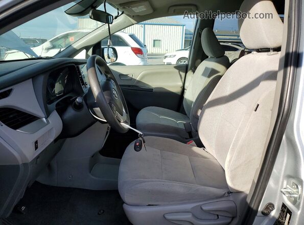 5TDZZ3DC9LS030098 2020 TOYOTA SIENNA Silver 