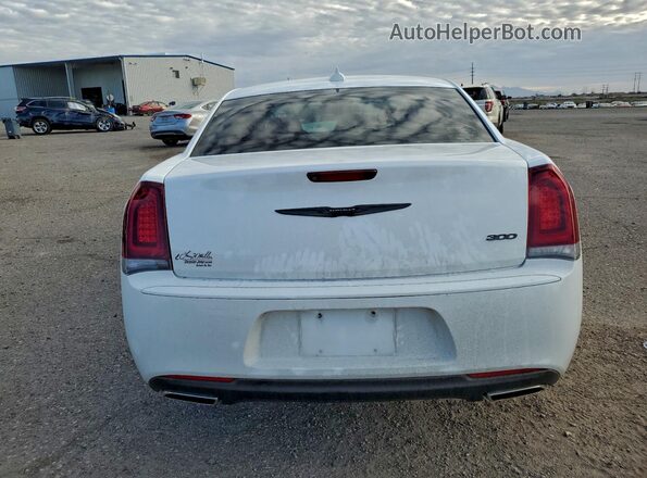 2C3CCAAG3MH617419 2021 CHRYSLER 300 White 