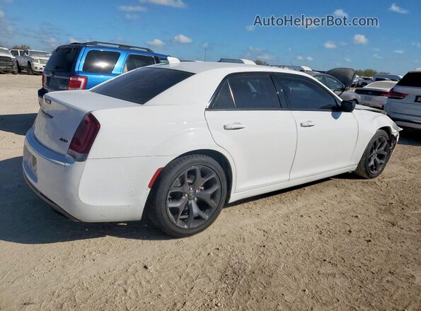 2C3CCAAGXNH107585 2022 CHRYSLER 300 Белый Задняя правая четверть