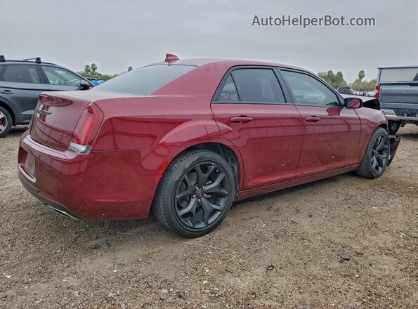 2C3CCAAGXPH706599 2023 CHRYSLER 300 Maroon Rear right
