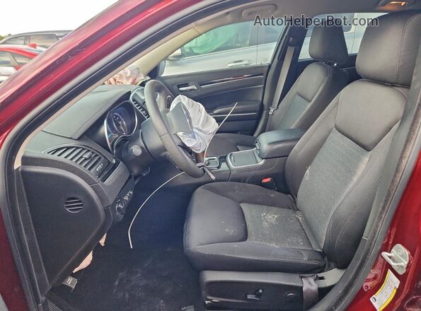 2C3CCAAGXPH706599 2023 CHRYSLER 300 Maroon Front interior view