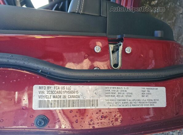 2C3CCABG1PH565615 2023 CHRYSLER 300 Бордовый Вид наклейки с VIN-кодом