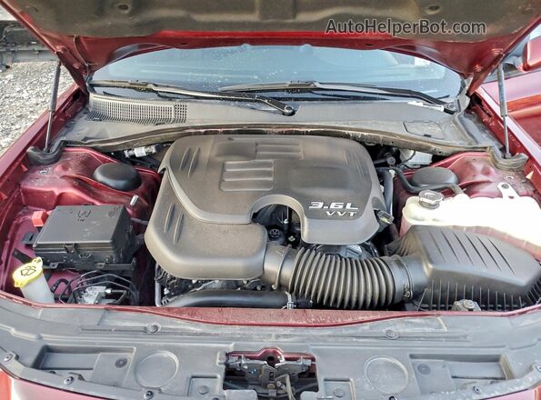 2C3CCABG1PH565615 2023 CHRYSLER 300 Бордовый Вид задней части салона