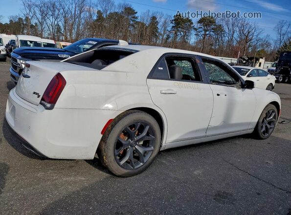 2C3CCABG5MH554418 2021 CHRYSLER 300 White 