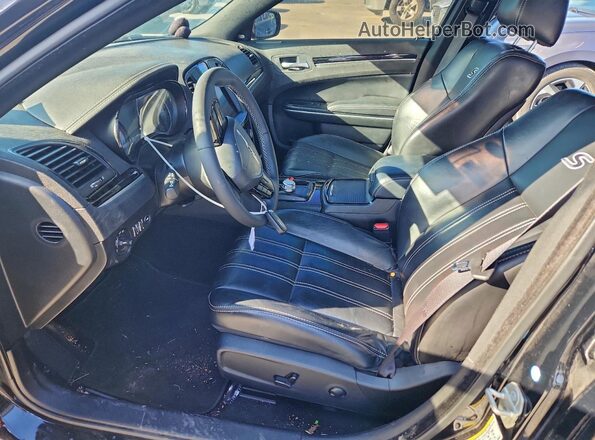 2C3CCABG5PH620437 2023 CHRYSLER 300 Black Front interior view