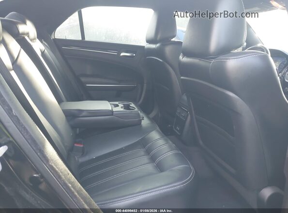 2C3CCABG6HH663007 2017 CHRYSLER 300 Black 
