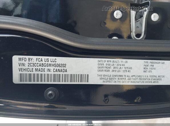 2C3CCABG6MH506202 2021 CHRYSLER 300 Black Vista del compartimento del motor