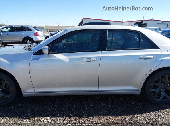 2C3CCABG6MH595785 2021 CHRYSLER 300 Silver 