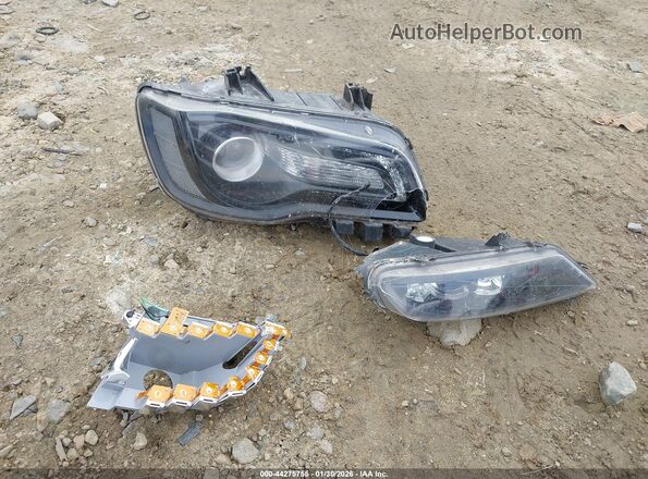 2C3CCABG9MH549707 2021 CHRYSLER 300 Черный 