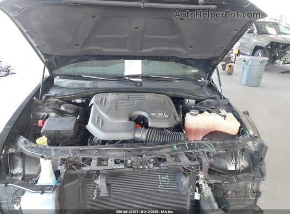 2C3CCABG9PH514105 2023 CHRYSLER 300 Black Vista trasera