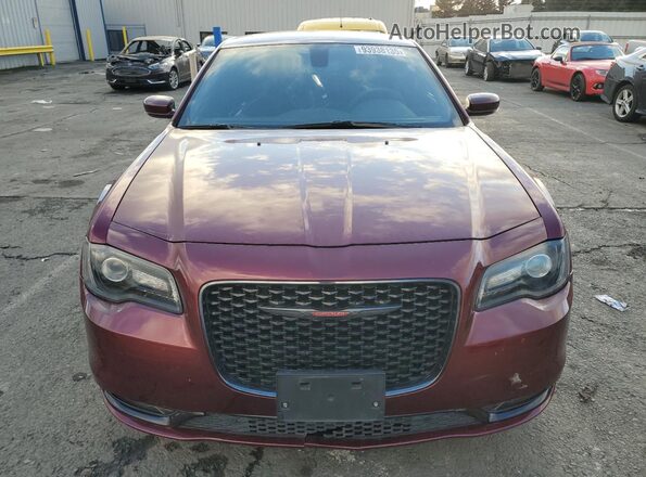 2C3CCABG9PH676641 2023 CHRYSLER 300 Burgundy Вид спереду
