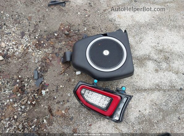 2C3CCABT1PH542185 2023 CHRYSLER 300 White Instrument cluster view