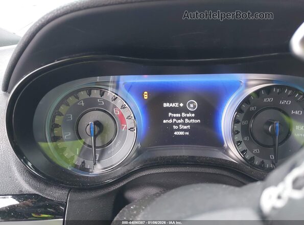2C3CCABT7PH558326 2023 CHRYSLER 300 Красный Вид задних сидений