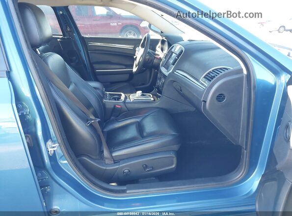 2C3CCADG8NH221872 2022 CHRYSLER 300 Blue Սալոնի դիմացի տեսք