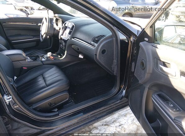 2C3CCAGG3JH149212 2018 CHRYSLER 300 Black 