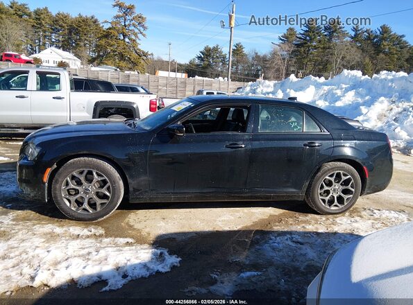 2C3CCAGG3JH149212 2018 CHRYSLER 300 Black 