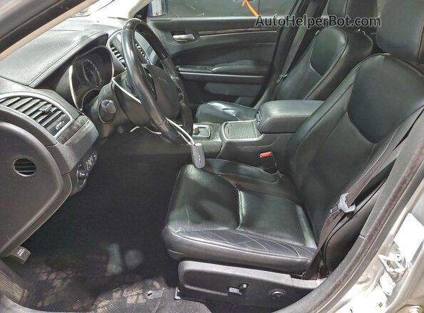 2C3CCAKG6LH128588 2020 CHRYSLER 300 Silver 