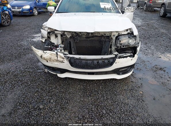 2C3CCAPJ7PH542358 2023 CHRYSLER 300 White Front view