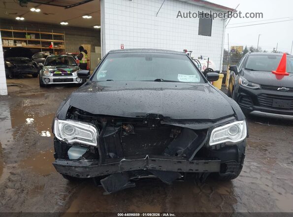 2C3CCARG0GH261598 2016 CHRYSLER 300 Black უკანა სალონის ხედი
