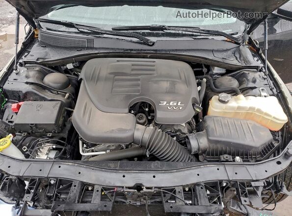 2C3CCASG6NH108022 2022 CHRYSLER 300 Black უკანა სალონის ხედი