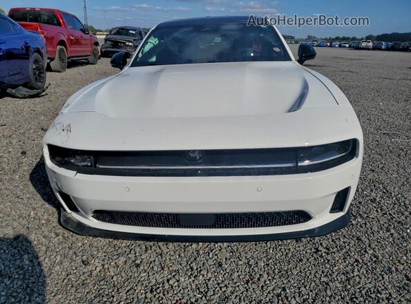 2C3CDBCK7RR208619 2024 DODGE CHARGER Белый Вид спереди