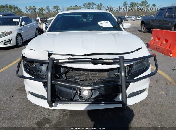 2C3CDXAG0KH646888 2019 DODGE CHARGER White Widok z przodu