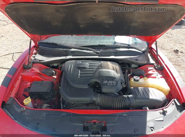 2C3CDXBG0JH180344 2018 DODGE CHARGER Red Rear view