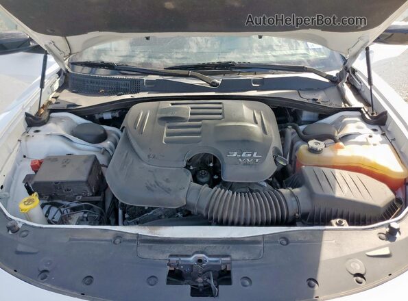 2C3CDXBG7NH217430 2022 DODGE CHARGER Белый Вид задней части салона