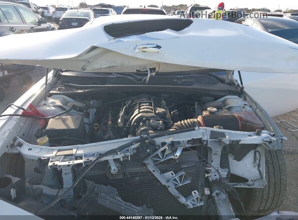 2C3CDZBT0MH516751 2021 DODGE CHALLENGER White Հետևի տեսք