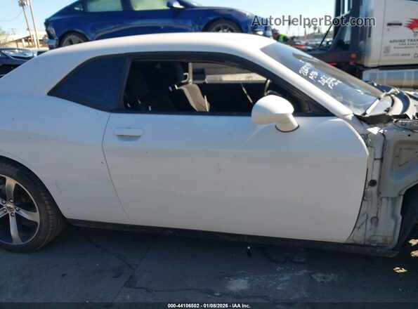 2C3CDZBT3KH552155 2019 DODGE CHALLENGER White Панорамний вид салону 360°